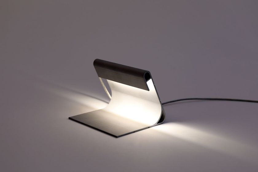 照明器具「Lumiframe」が大阪高島屋で開催の「Osaka Art & Design 2025」に6月11日(水)~16日(月)の間期間限定で凱旋展示!