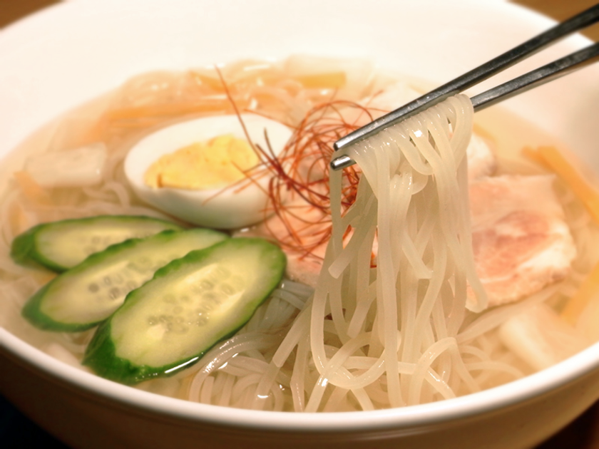 <夏季限定>夏バテを吹き飛ばす清涼感 「水キムチのオリジナル冷麺セット」販促強化を実施