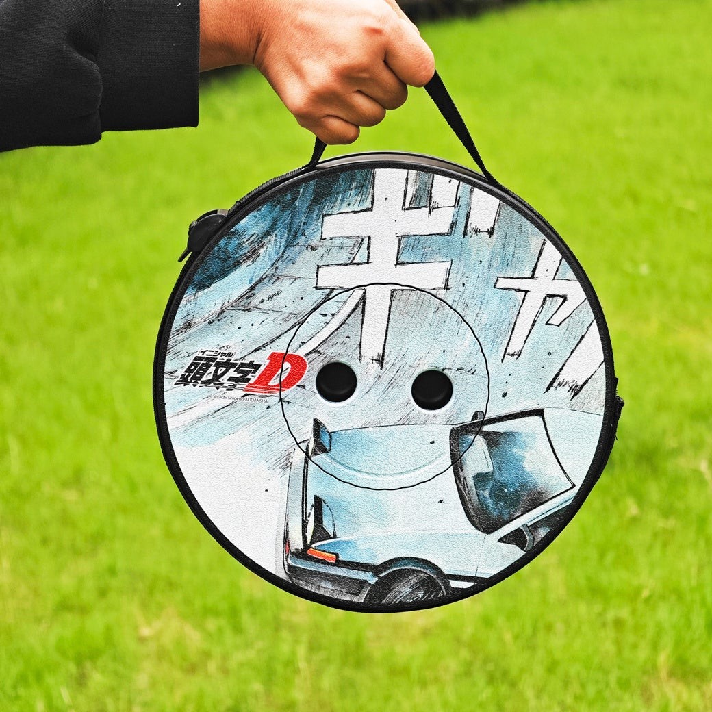 ●1000個限定●『頭文字D』デザイン！ハチロクが走る「折り畳みスツール」予約開始！