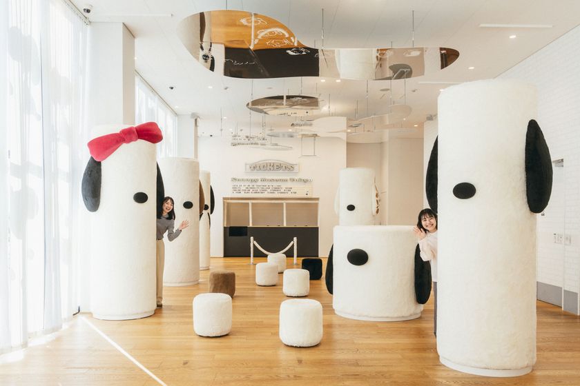 スヌーピーミュージアム、3月7日(土)より新企画「ふかふかミュージアム」がスタート！スヌーピーたちにハグできる巨大な柱や寝転べる新エリアが登場　これまで以上に「癒し」と「楽しさ」が溢れるミュージアムに進化