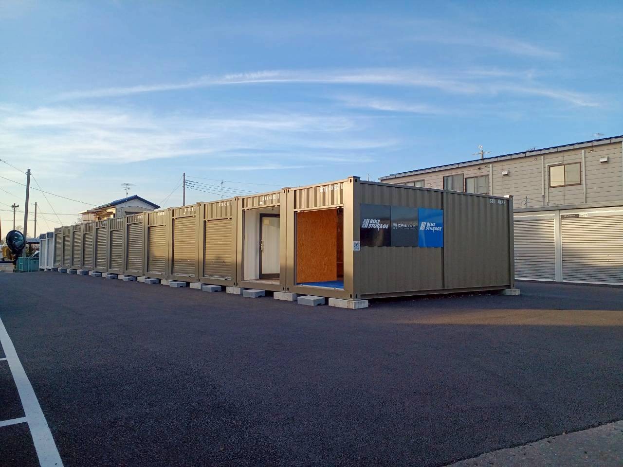 作業スペース付きトランクルーム【パワーストレージ館林市諏訪町】にモデルルームがオープン‼～ 現 地 内 覧 受 付 中 ～