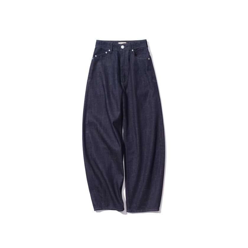 デニムブランドYANUKのデニムがハイアット セントリック 銀座 東京に制服として採用