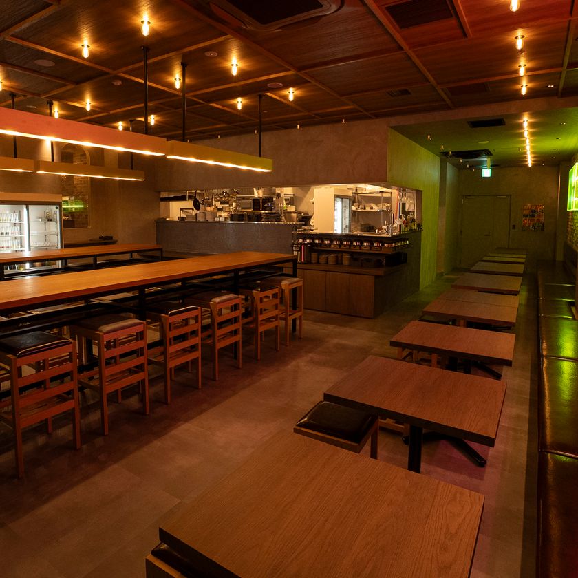 4月28日、2店舗同時グランドオープン！“ネオ大衆酒場”と“映えカフェレストラン”が融合する新スポットが横浜西口エリアに誕生