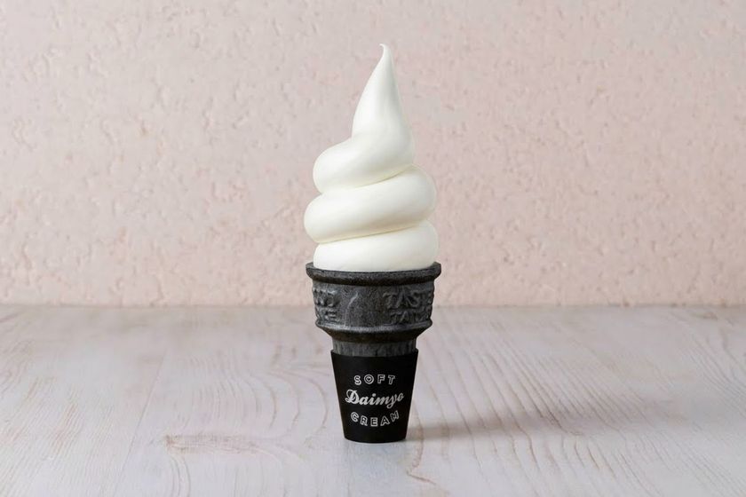 福岡空港国際線に、福岡・大名発のソフトクリーム専門店「DAIMYO SOFTCREAM」が9月24日オープン