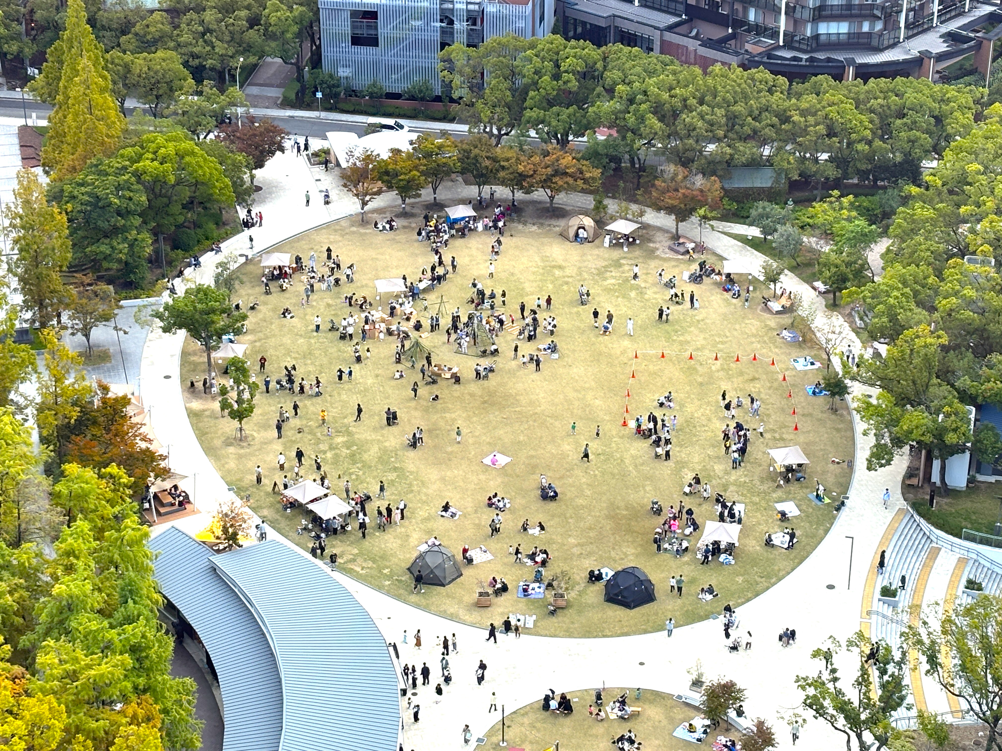 神戸のプロスポーツチームなどが東遊園地に集結！スポーツをテーマに、外遊びの楽しさを届ける8つの体験「のびのびプレイランド in 東遊園地 ～スポーツ編～」10月11日開催