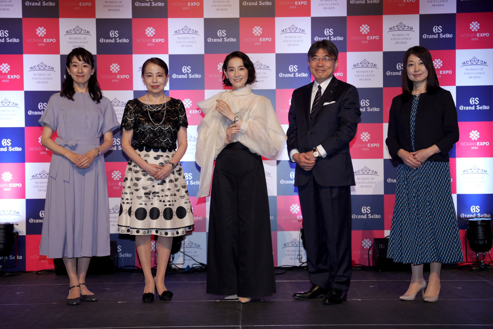 第 9 回「Women of Excellence Awards」Presented by Grand Seiko デザイナー 篠原ともえさんが受賞