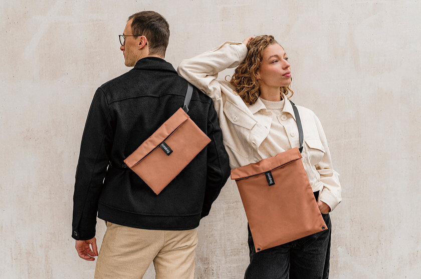 「Notabag」の人気商品『Notabag Crossbody』から新色登場　1月27日より新色Copperが販売開始、全5色展開に！